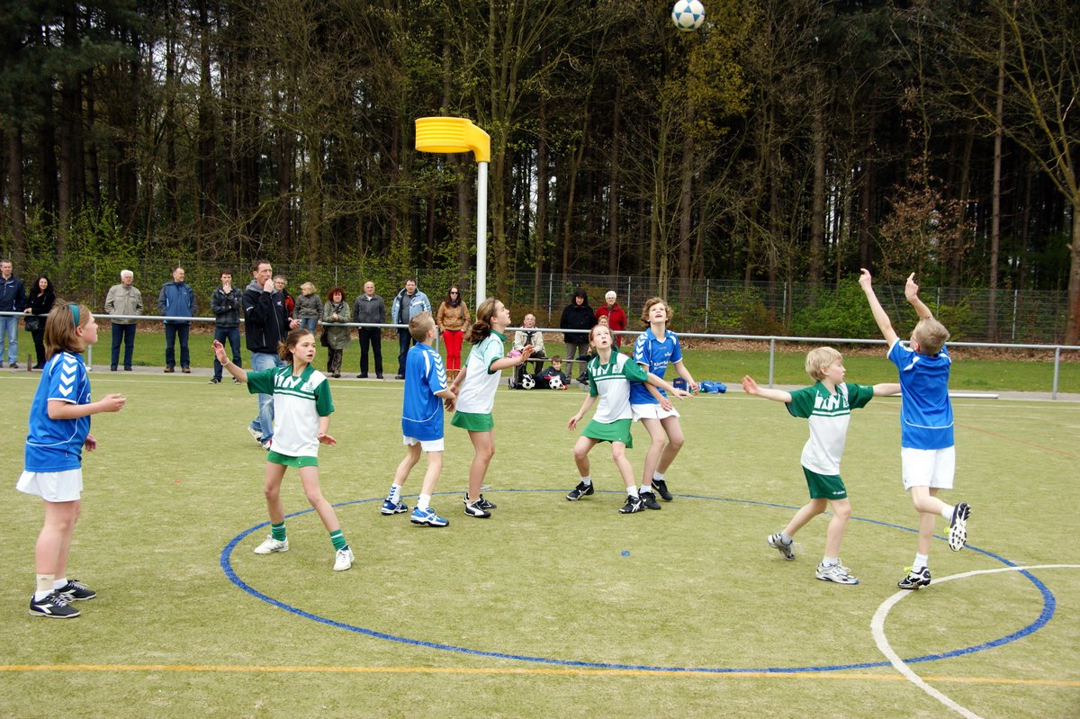 Korfbal D2 14 april-016.JPG